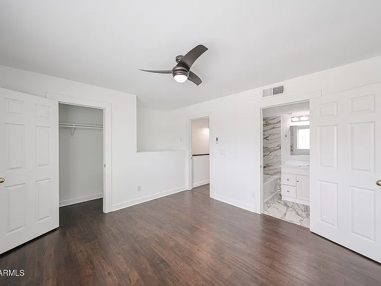812 W 14th St — Photo 31