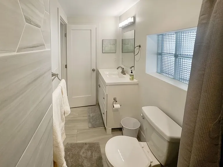 502 Wellington Rd — Photo 6