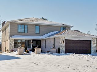 2975 Keystone Rd, Northbrook, IL 60062