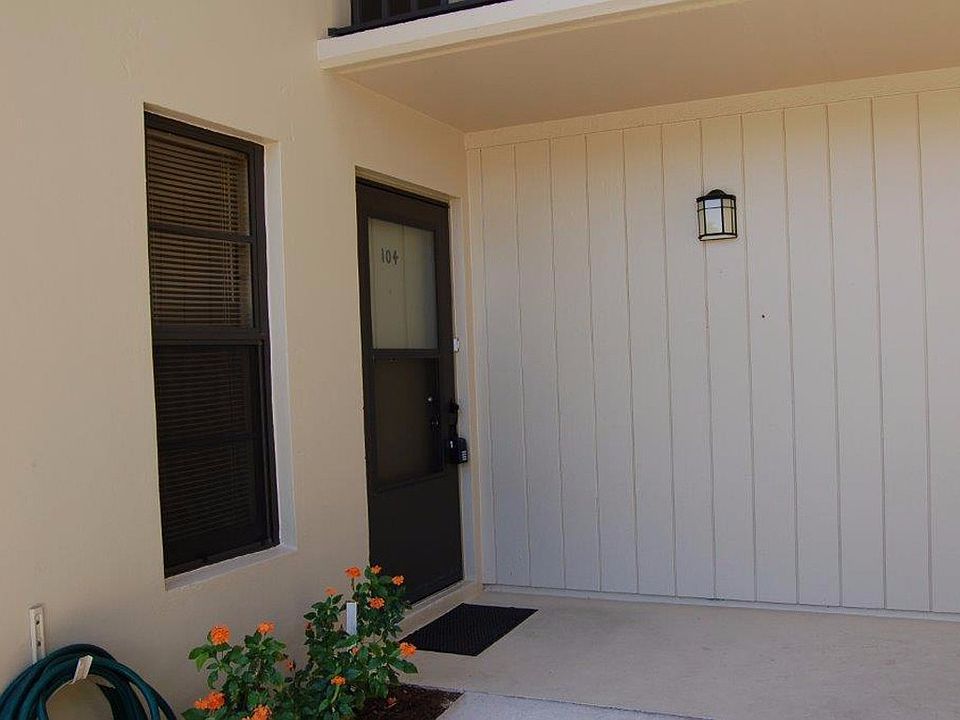 1st image of 2 Plantation Dr APT 104