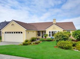 18522 Blue Ridge Dr, Lynnwood, WA 98037