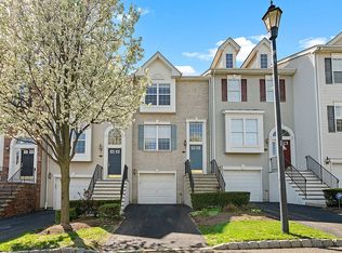 550 Coventry Dr, Nutley, NJ 07110