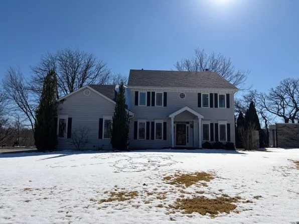 2800 Jordan Grv, West Des Moines, IA 50265