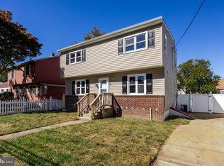 38 Warren Ave, Bellmawr, NJ 08031