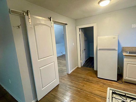 5th image of 730 Franklin Ave Unit A