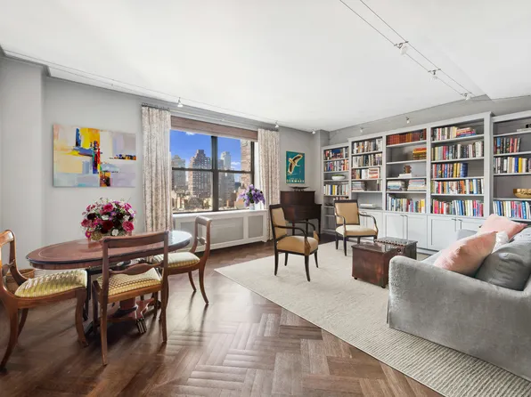 12 West 72nd Street 16E image 1 of 10