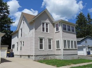 15 Franklin Ave, Lockport, NY 14094