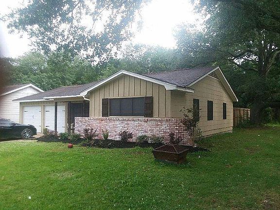 2nd image of 4820 Lawndale Ave