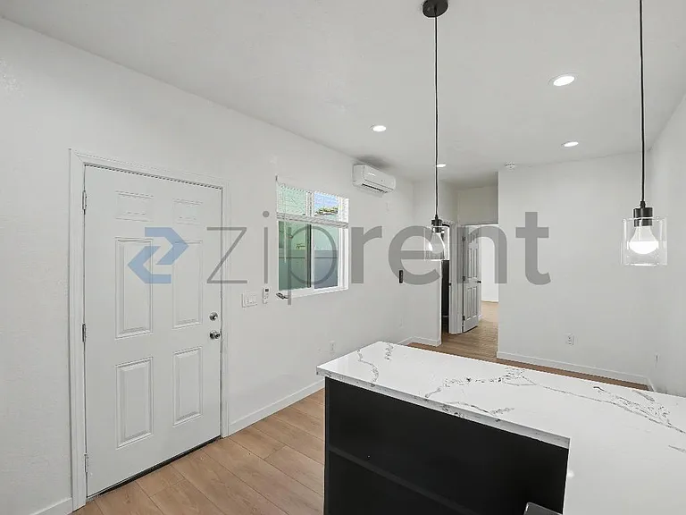 2814 1/4 West Ave #34 — Photo 6
