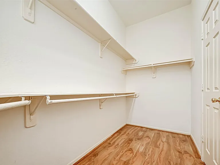 21923 Shady Heath Ln — Photo 26