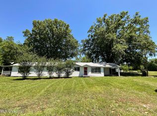 1802 Irby Rd, Morton, MS 39117