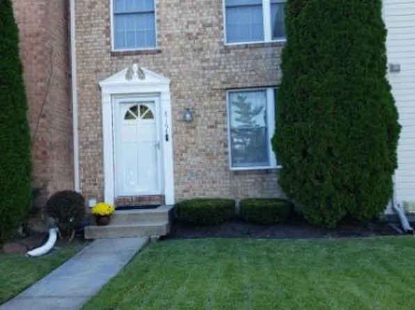 8164 Hazy Dawn Ct, Pasadena, MD 21122