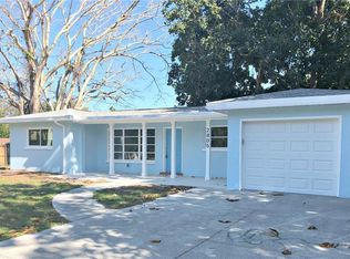 2805 Cambridge Dr, Sarasota, FL 34232