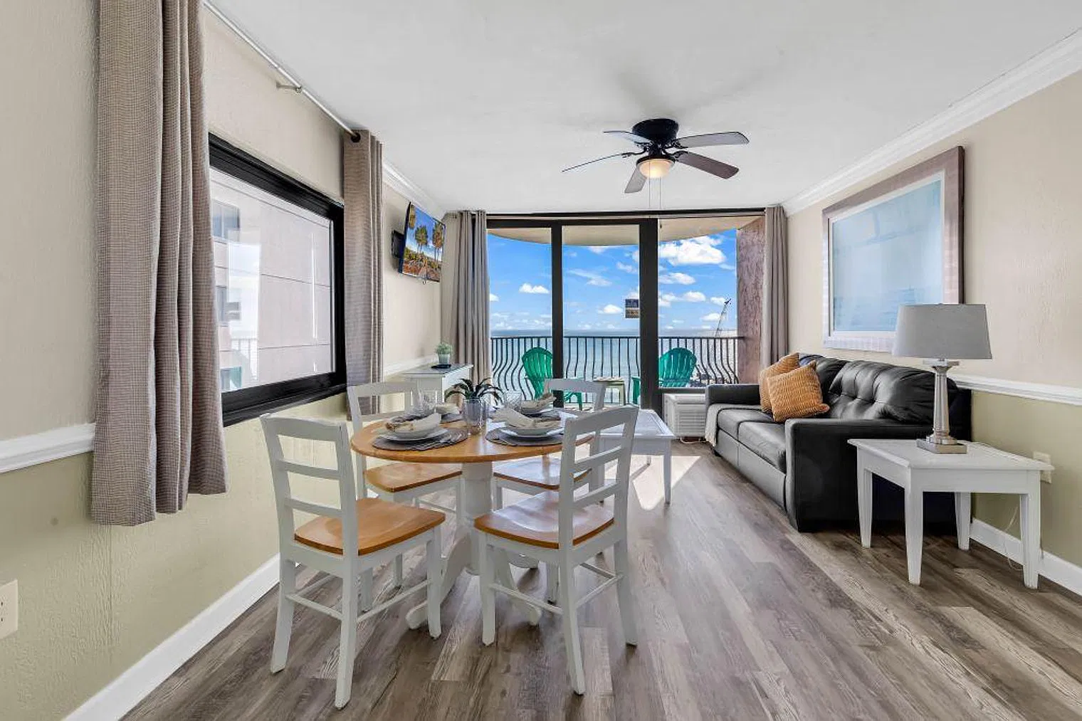 1 bed, 1.0 bath, 775 sqft, $2,340 — Photo 4