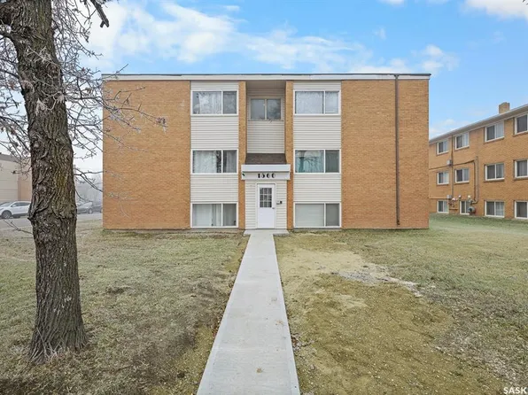 1560 ALEXANDRA STREET, Regina, SK S4T 4N9