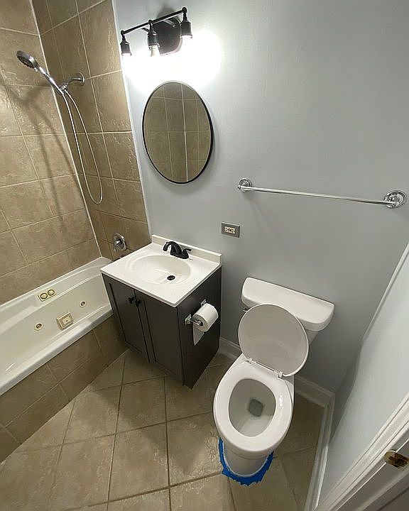 1st image of 8423 W 99th Ter APT 213