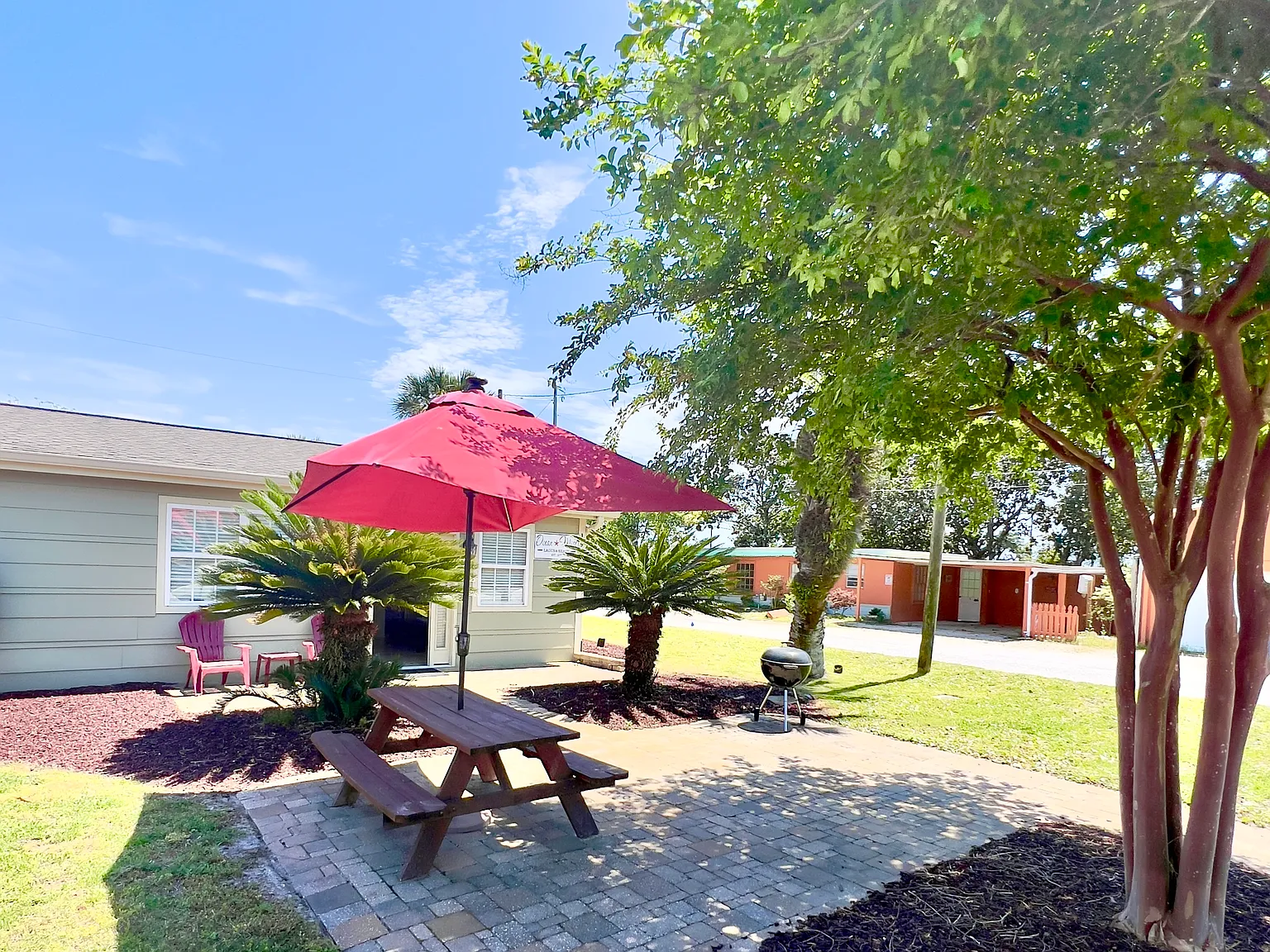 19506 Delmar Dr — Photo 4