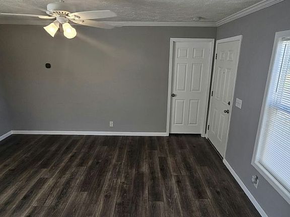 2nd image of 6539 Townsend Rd #83