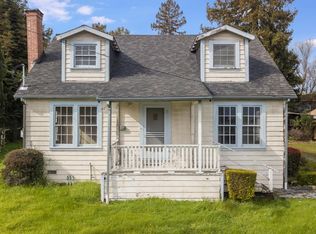 411 Crest Dr, Redwood City, CA 94062