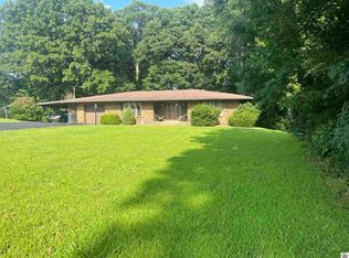 325 Terrace Ln, Paducah, KY 42003