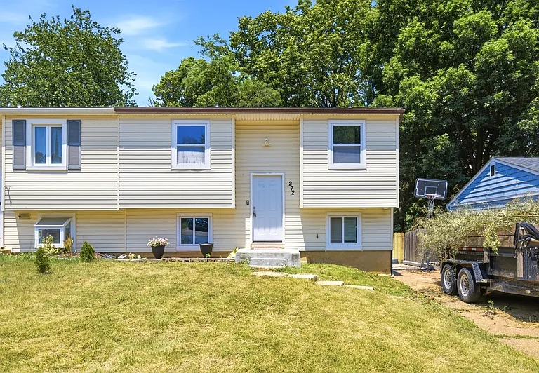 272 Ternwing Dr — Photo 1