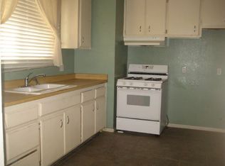 11776 Jacaranda St, Hesperia, CA 92345
