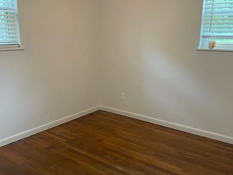 540 Templehill St — Photo 11