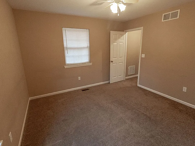 1530 Florence Dr — Photo 14