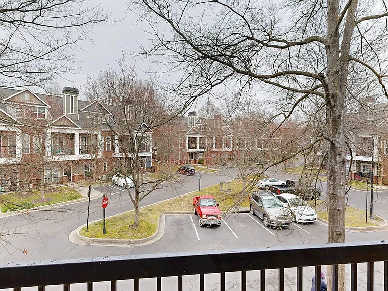 The Carriage Homes at Wyndham — Photo 51