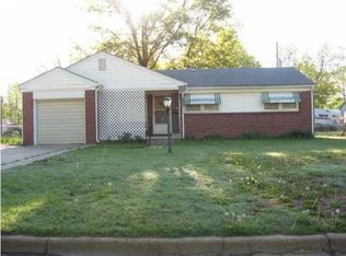 312 Marriott Dr, Eureka, KS 67045
