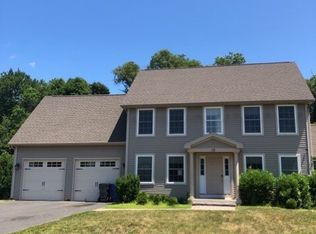 10 Farms Rd, Broad Brook, CT 06016