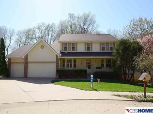 12008 Pointer Cir, Bellevue, NE 68123