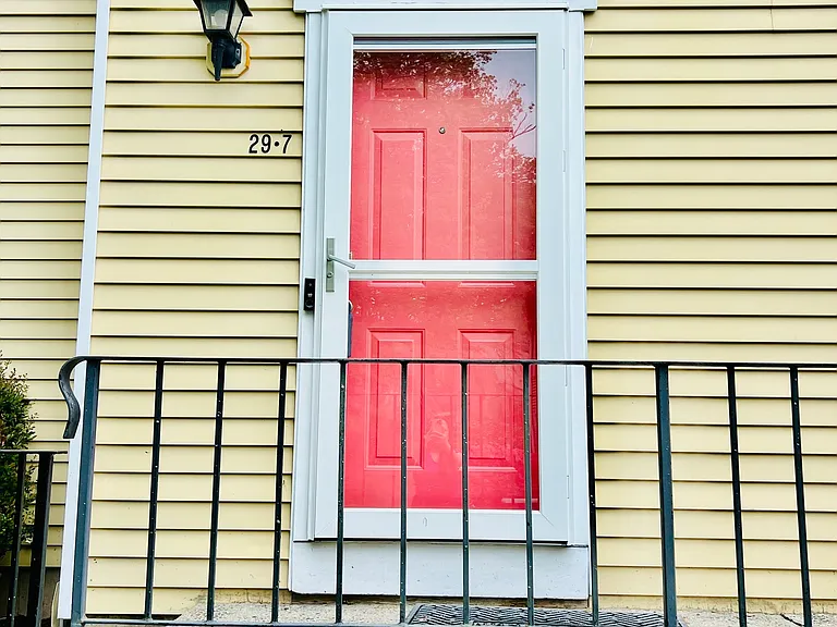 55 Mill Plain Rd #29-7 — Photo 8