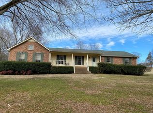 1410 Newmans Trl, Hendersonville, TN 37075