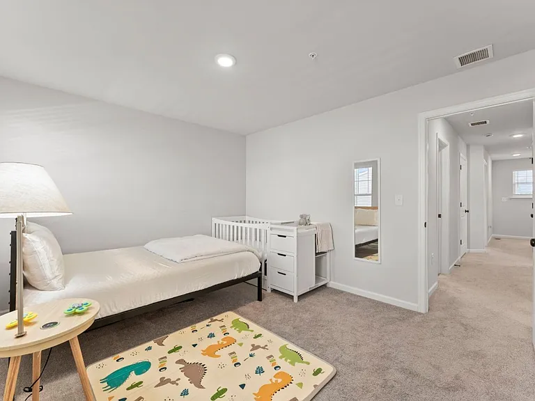 230 Honey Ln — Photo 31
