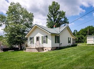 733 S Triangle Rd, Paoli, IN 47454