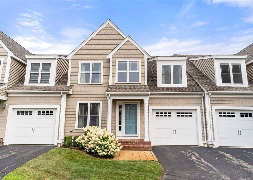1st image of 33 Barker Square Dr