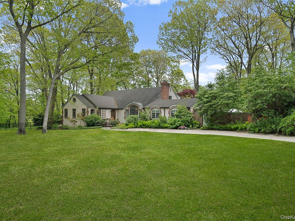 1st image of 68 Flower Hill Road