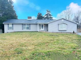 1206 Diehr Rd, Wentzville, MO 63385