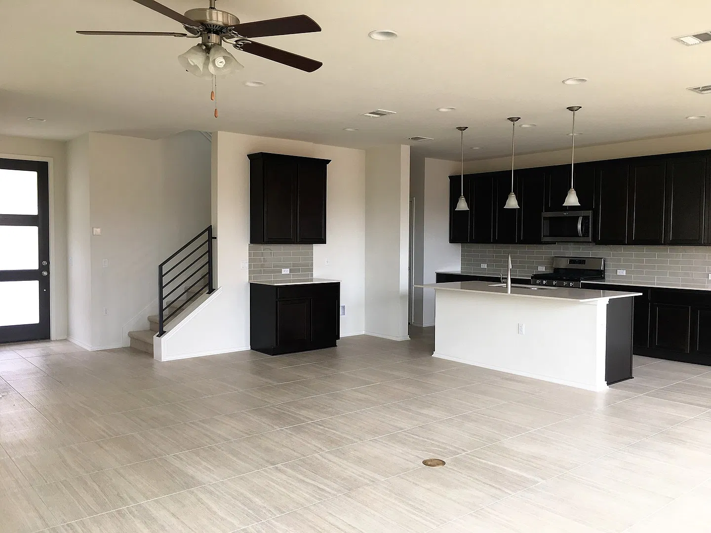 Village at Wells Branch Home — Photo 4
