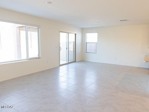 3rd image of 16832 S Paseo