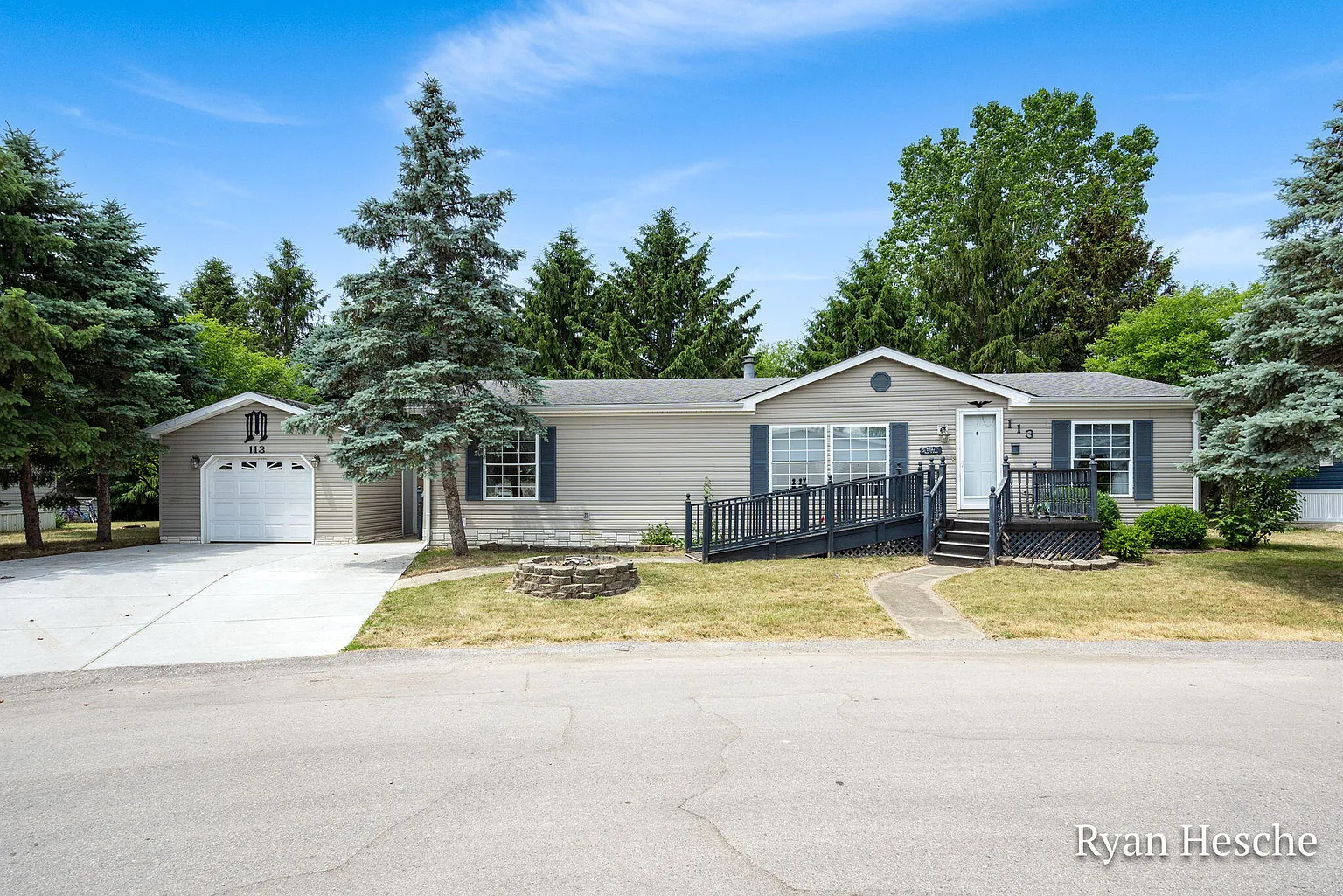 360 E Tuttle Rd Lot 113 photo 1