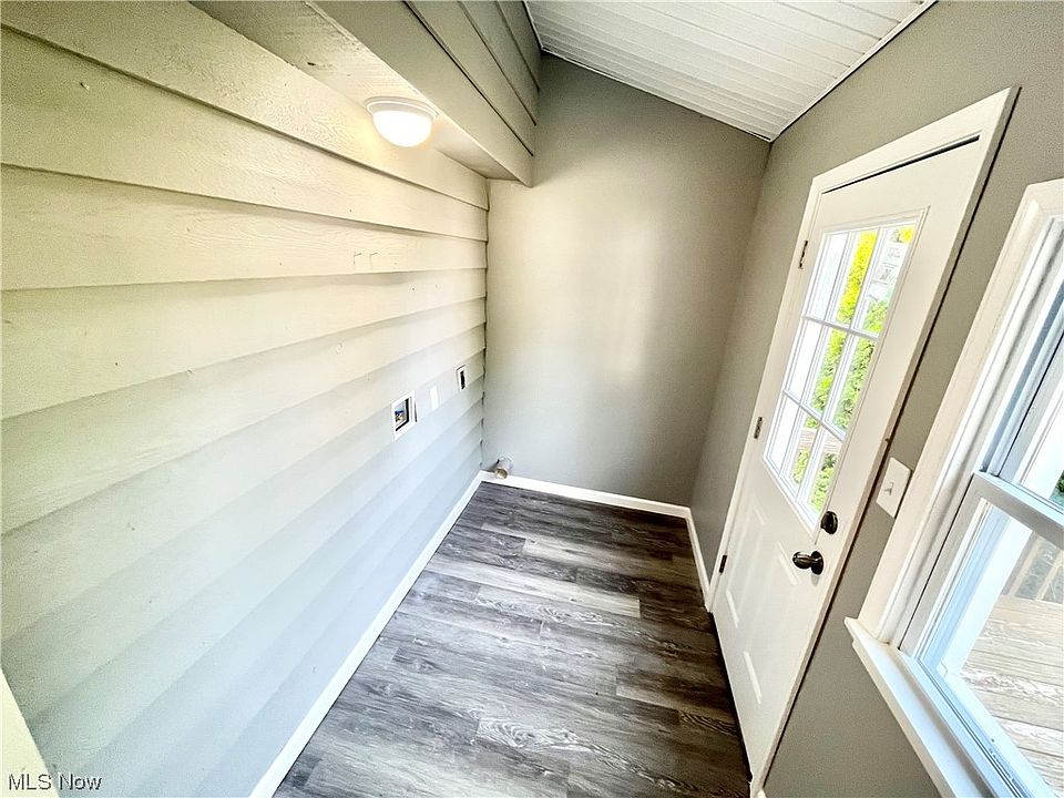 337 Dennison Ave, Akron, OH 44312 Zillow