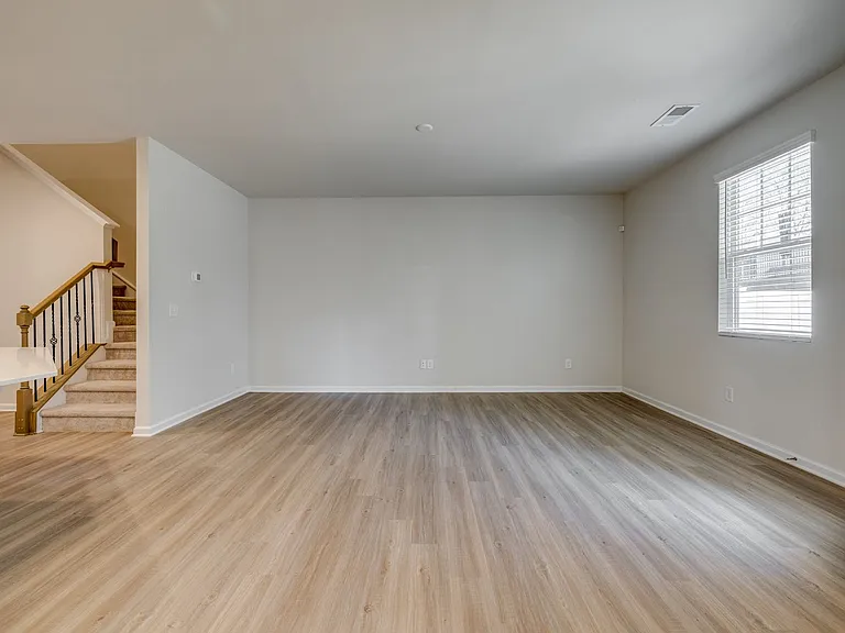 807 Gable Oak Ln — Photo 12