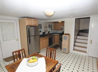 9 Fossa Ter, Beverly, MA 01915