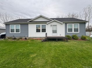 4655 Cuttle Rd, Saint Clair, MI 48079