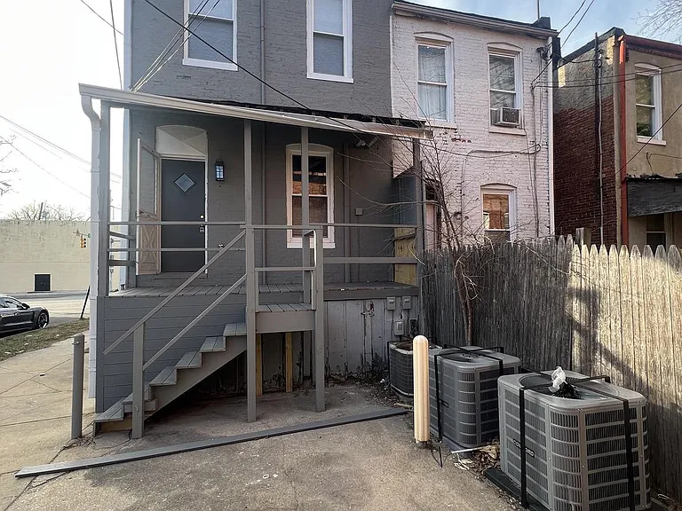 4303 York Rd #3 — Photo 4