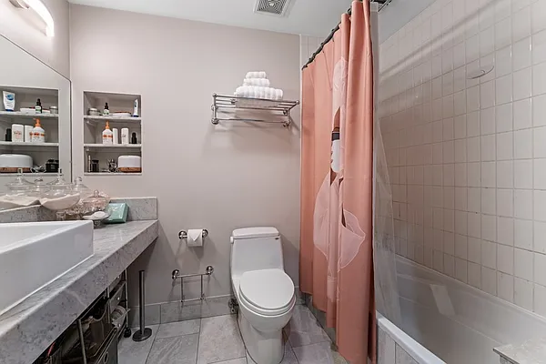 Rented by Corcoran | media 5