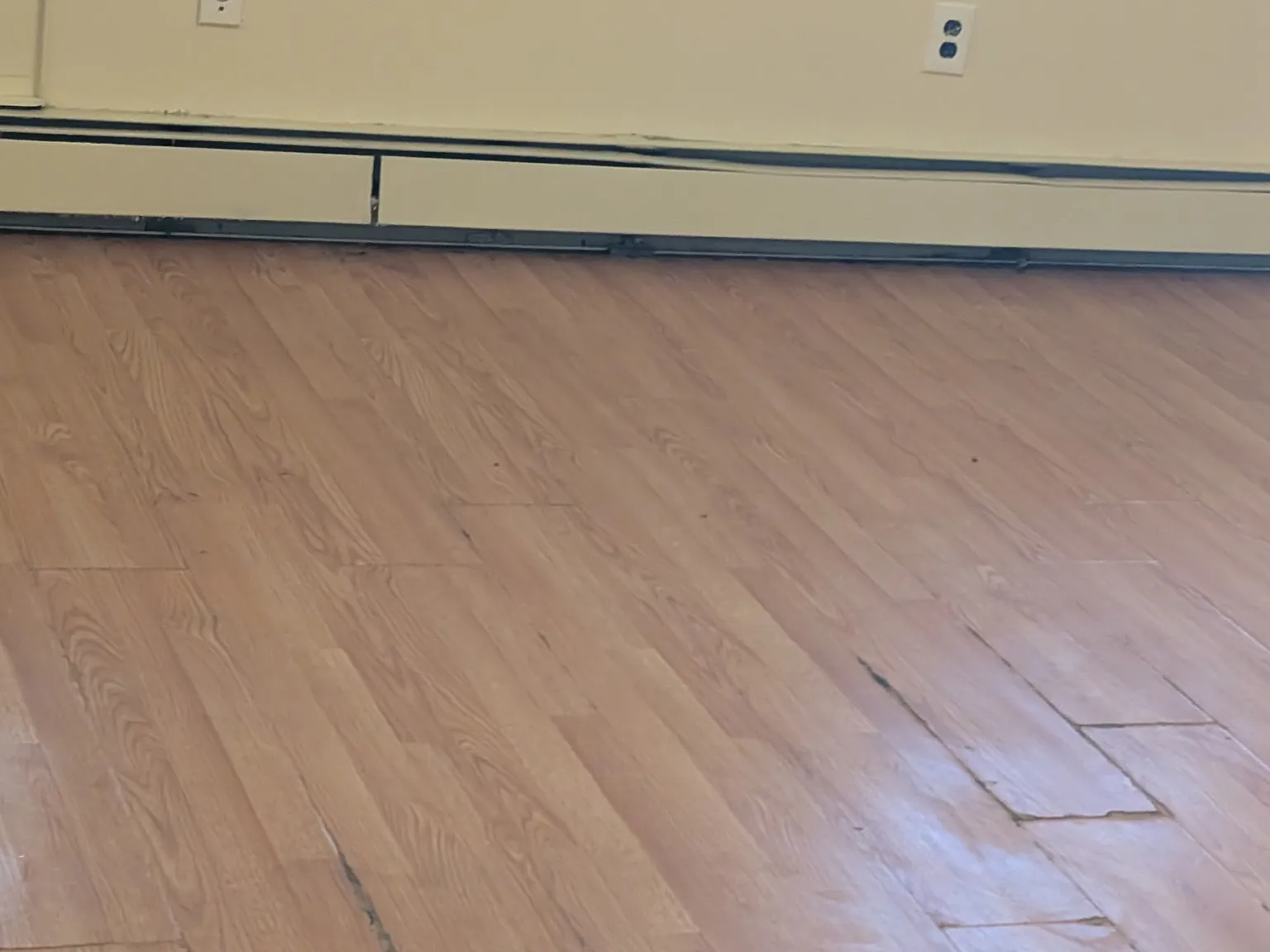 3 bed, 1500 sqft, $3,000 — Photo 2