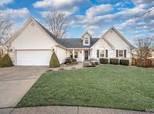 6843 Coffee Springs Dr S, Saint Louis, MO 63129